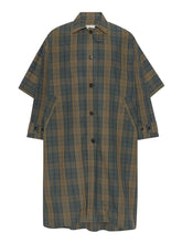 Load image into Gallery viewer, Uncut Coat - Tartan Dry Wax
